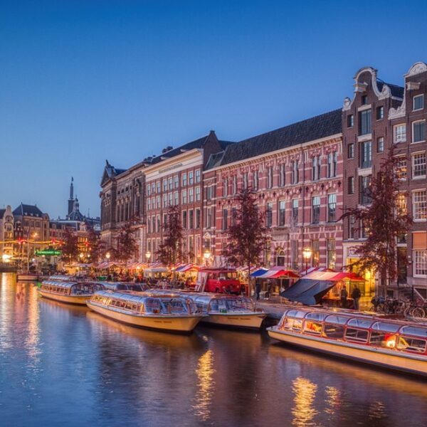 canal-5489169_960_720